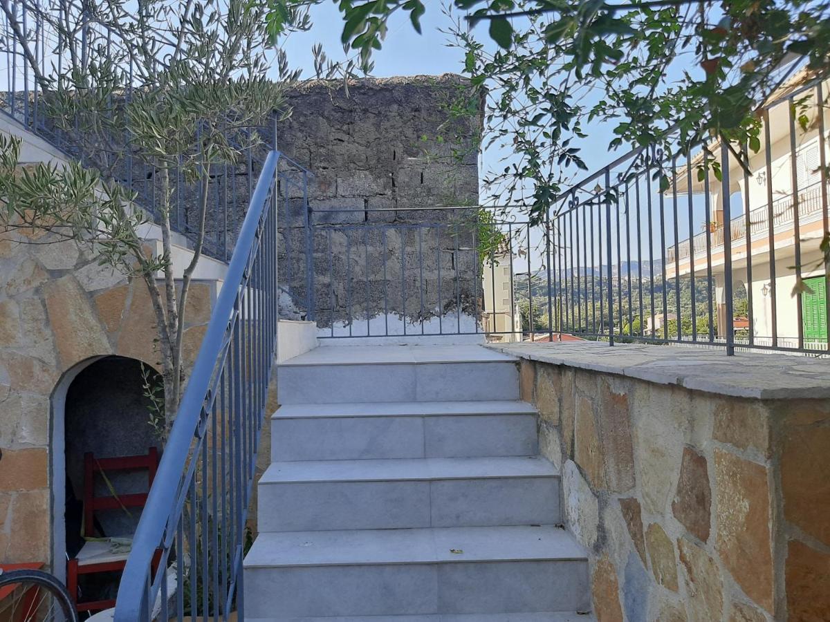 Villa Aspros - Traditionell, Ruhig Und Strandnah لياباديس المظهر الخارجي الصورة