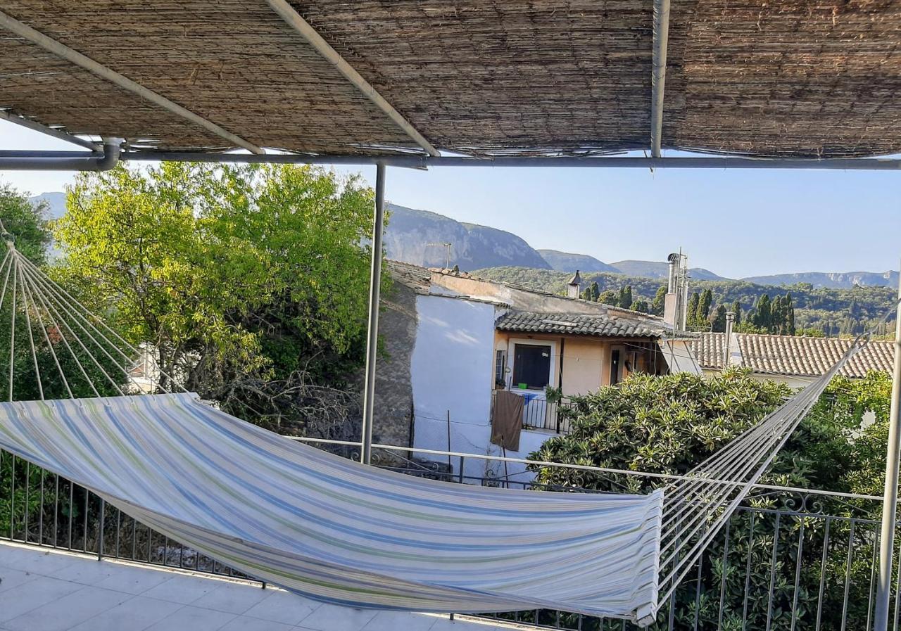 Villa Aspros - Traditionell, Ruhig Und Strandnah لياباديس المظهر الخارجي الصورة