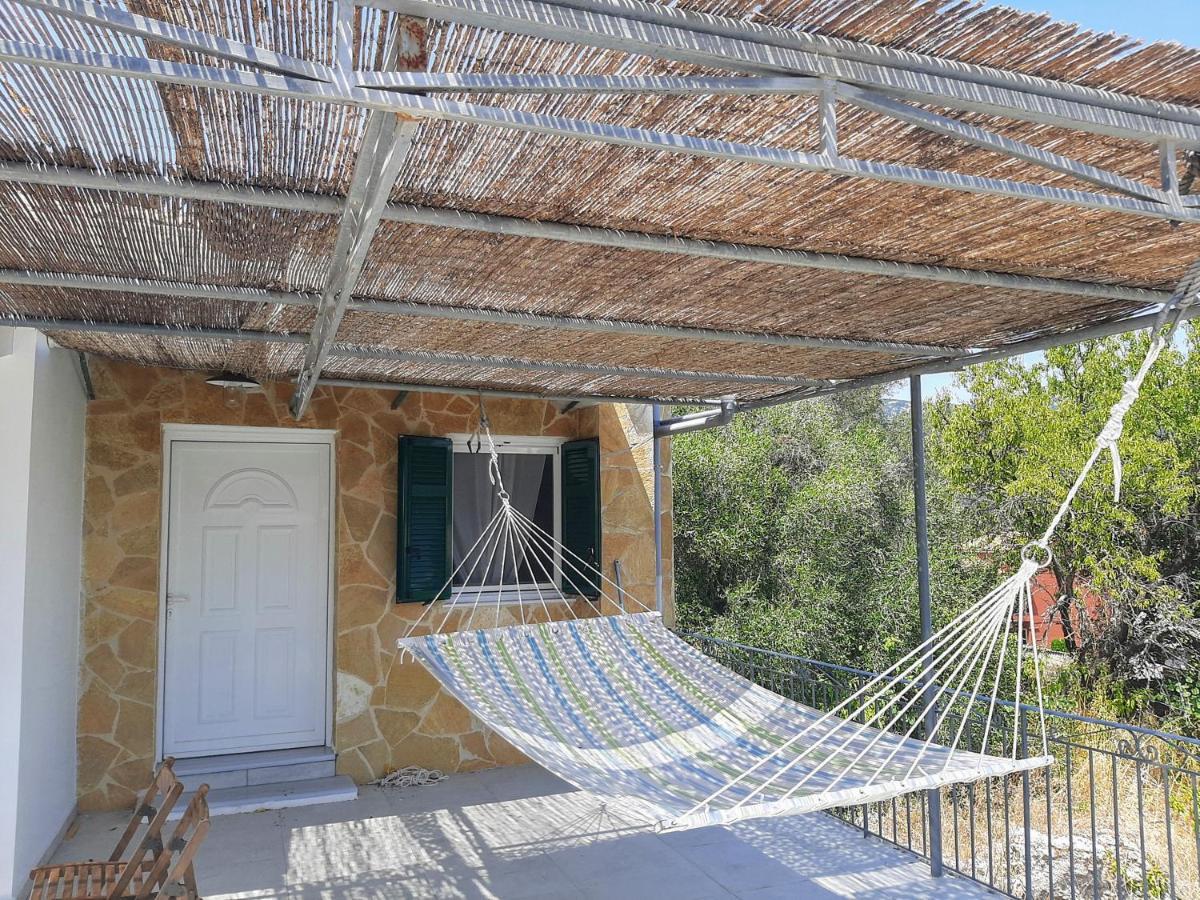 Villa Aspros - Traditionell, Ruhig Und Strandnah لياباديس المظهر الخارجي الصورة