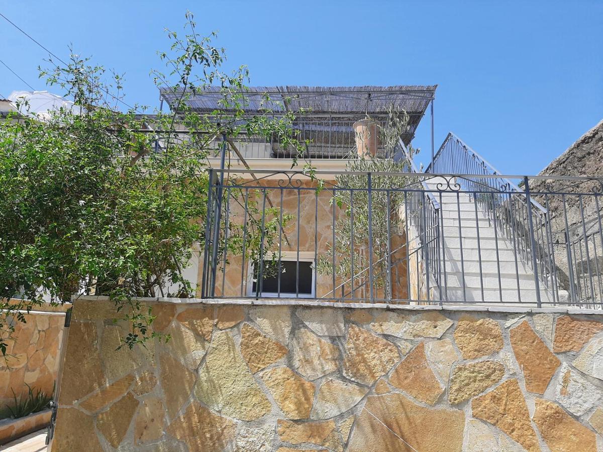 Villa Aspros - Traditionell, Ruhig Und Strandnah لياباديس المظهر الخارجي الصورة