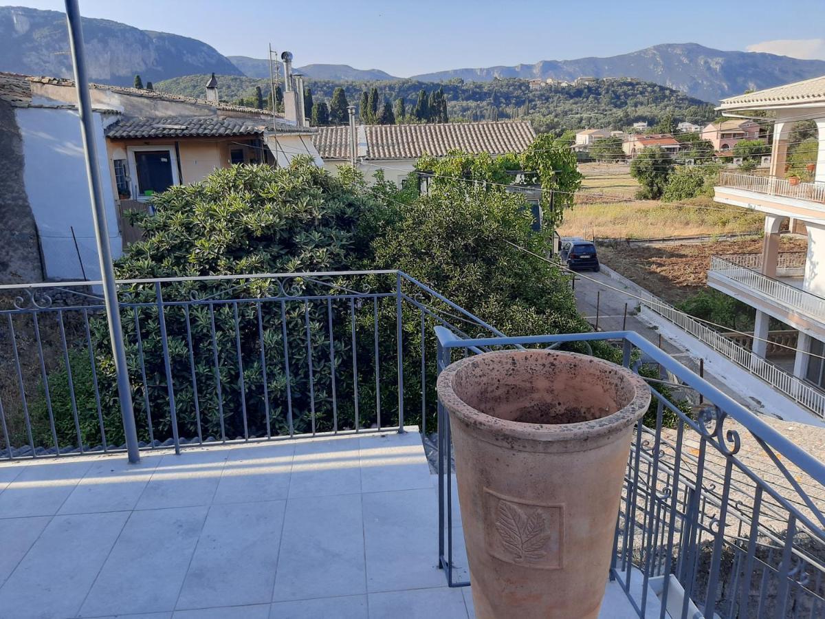 Villa Aspros - Traditionell, Ruhig Und Strandnah لياباديس المظهر الخارجي الصورة