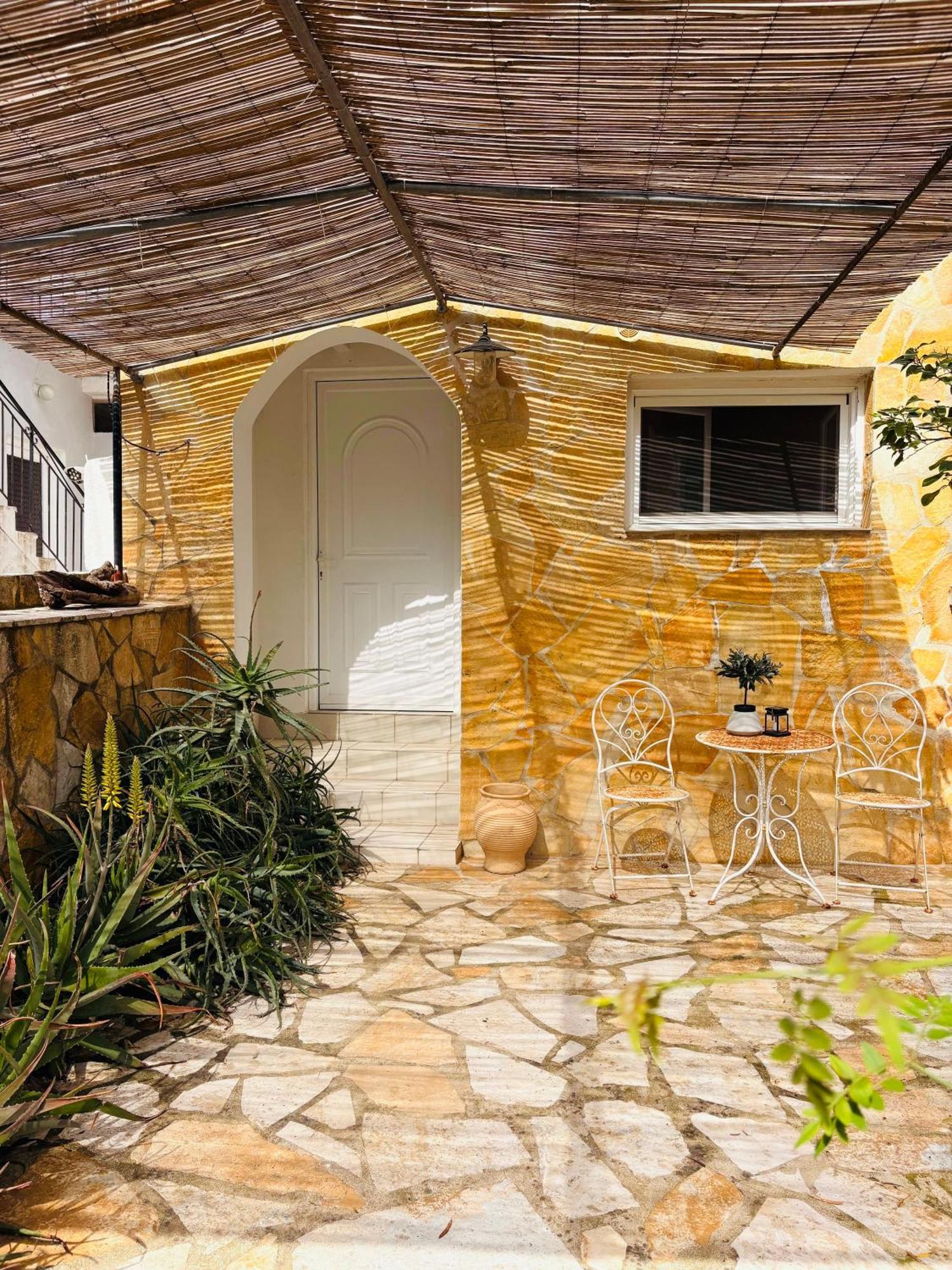 Villa Aspros - Traditionell, Ruhig Und Strandnah لياباديس المظهر الخارجي الصورة